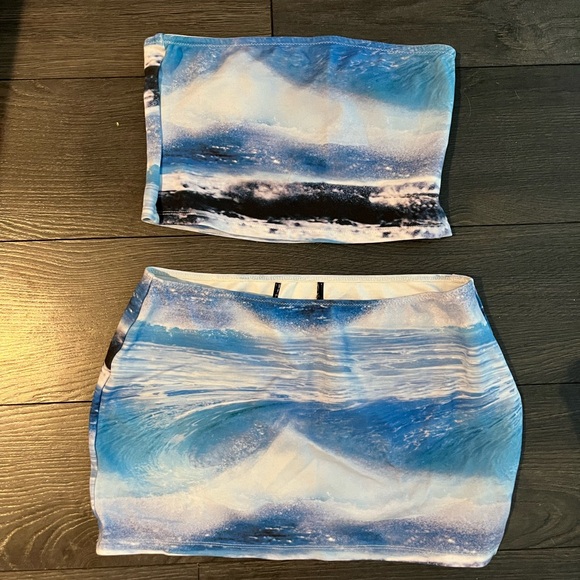 White Fox Skirt Set - Picture 2 of 2